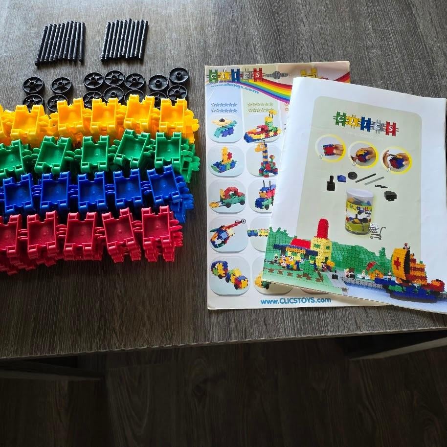 Bouwblokjes Clicks, Kinderen en Baby's, Speelgoed | Bouwstenen, Zo goed als nieuw, Overige merken, Ophalen of Verzenden
