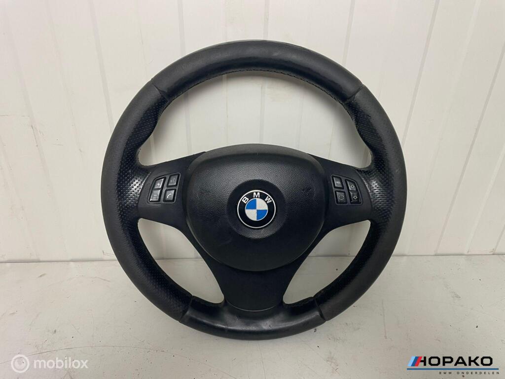 Sportstuur BMW 1 / 3 serie E90 E91 E92 E93 E81 E82 E87 E88, Auto-onderdelen, Gebruikt, Einsteinlaan 5 rijswijk, Bmw, Ophalen of Verzenden