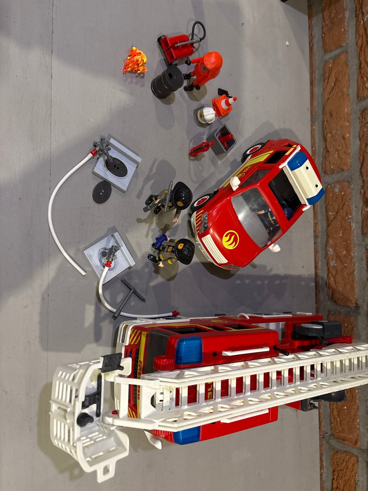 Playmobil brandweer set met brandweerwagens en figuren, Kinderen en Baby's, Ophalen of Verzenden, Gebruikt