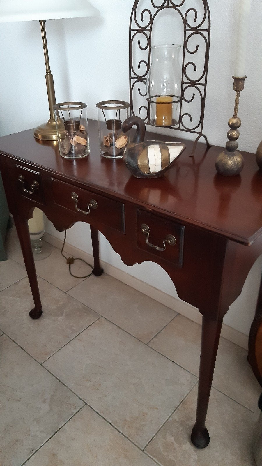 Sidetable Drexel, Ophalen