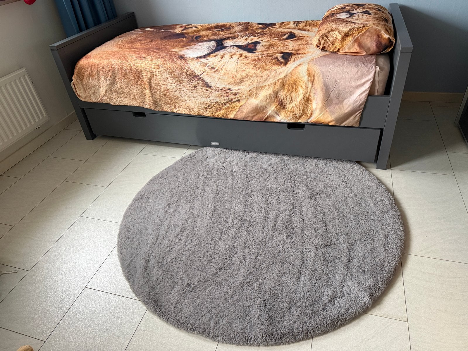 Rond grijs vloerkleed - Diameter 140 cm, Gebruikt, 100 tot 150 cm, Rond, Ophalen of Verzenden