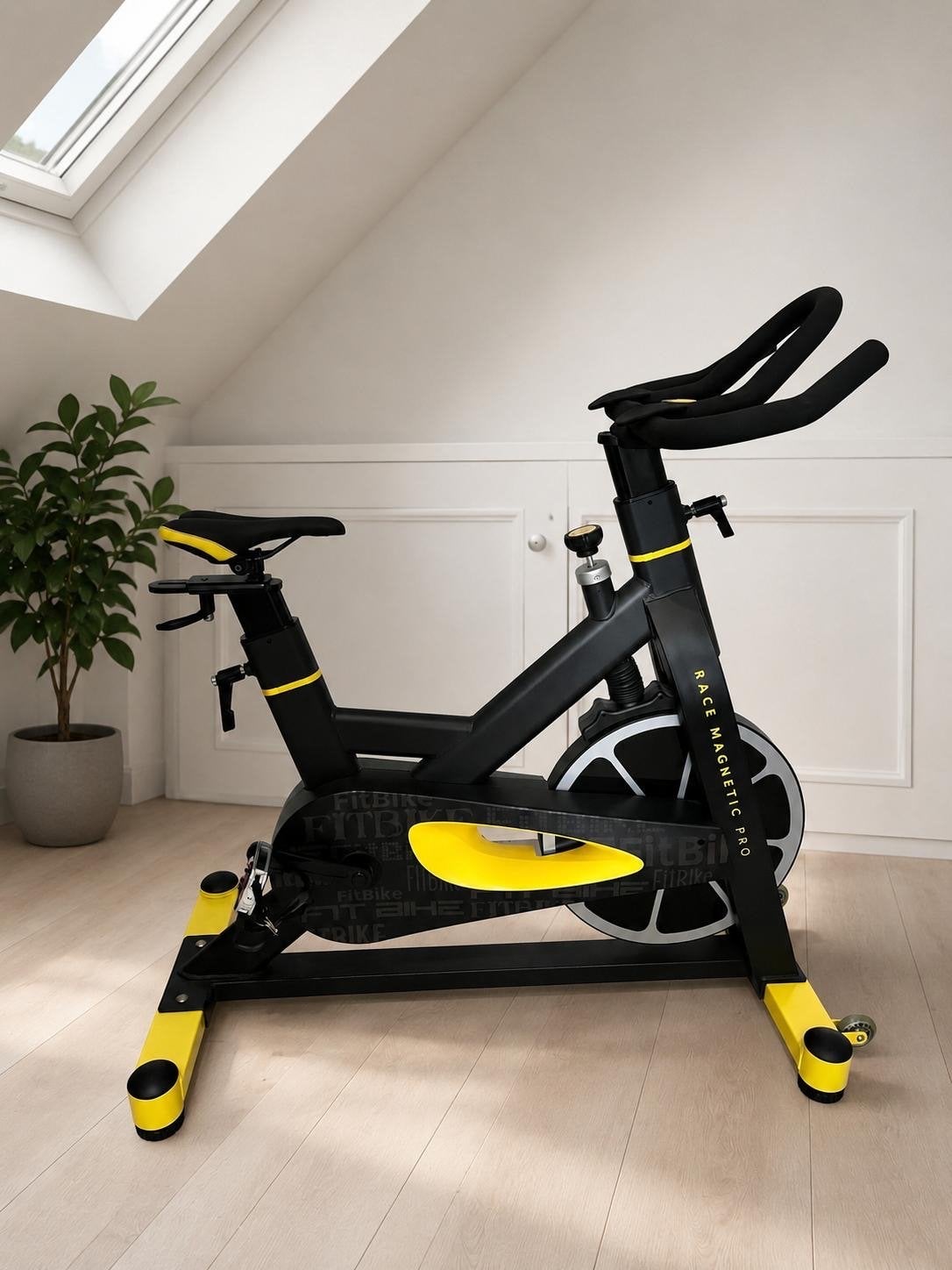 FitBike Race Magnetic Pro Spinningfiets, Ophalen, Spinningfiets, Zo goed als nieuw, Metaal