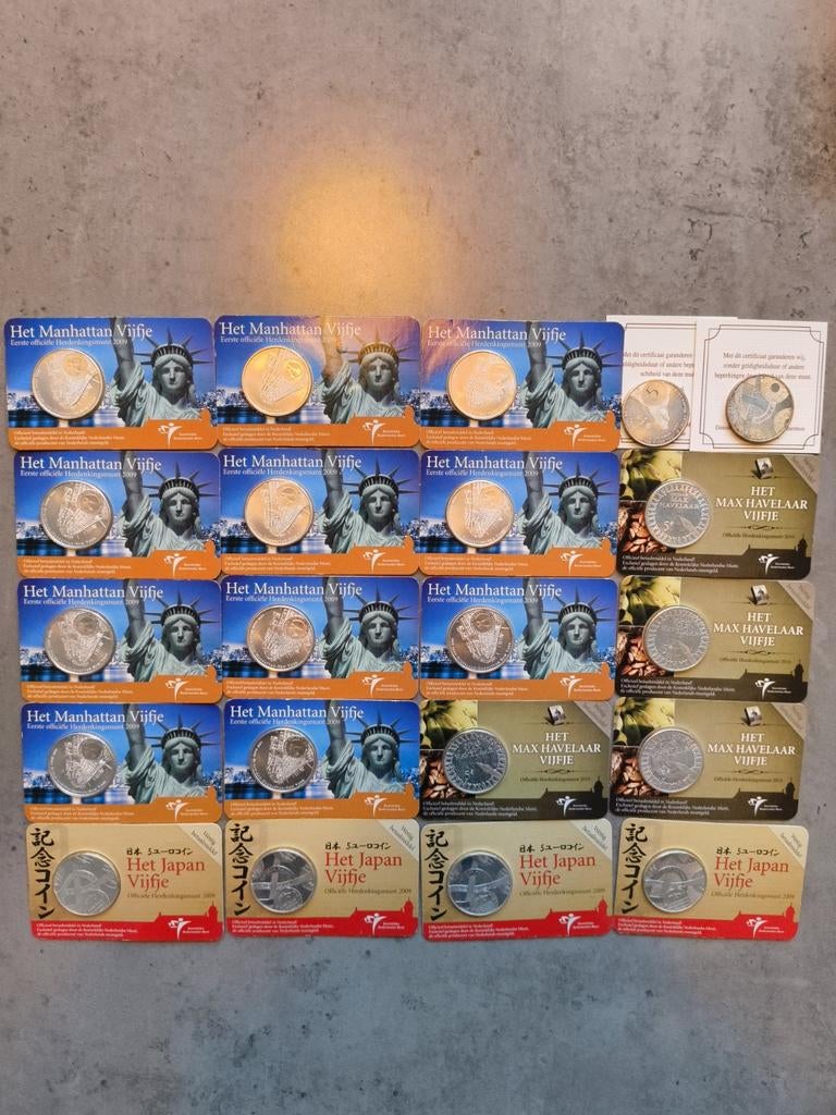 Verzamelmunten: Manhattan, Max Havelaar & Japan Vijfjes, Postzegels en Munten, Munten | Nederland, Ophalen of Verzenden, Koningin Beatrix