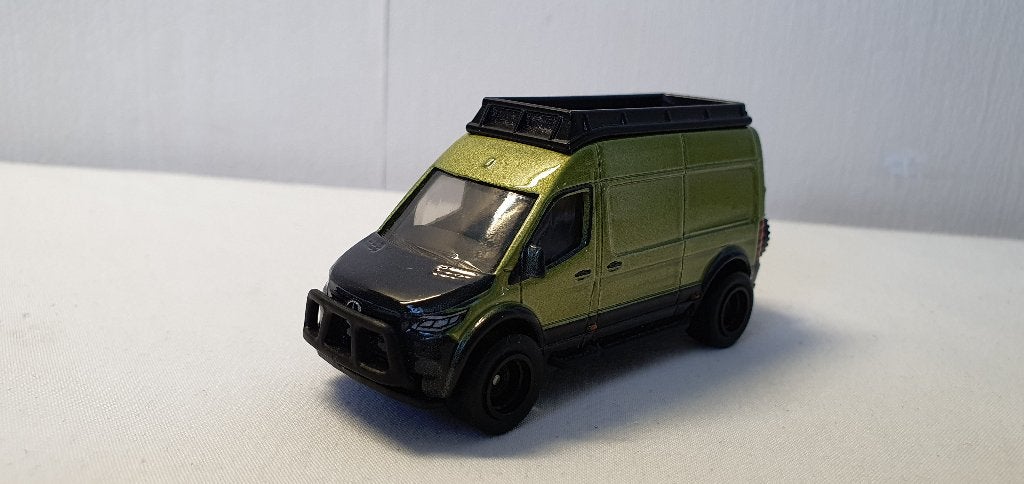 Hot Wheels Premium Mercedes-Benz Sprinter Tourer OFF-Road, Ophalen of Verzenden, Nieuw, Auto