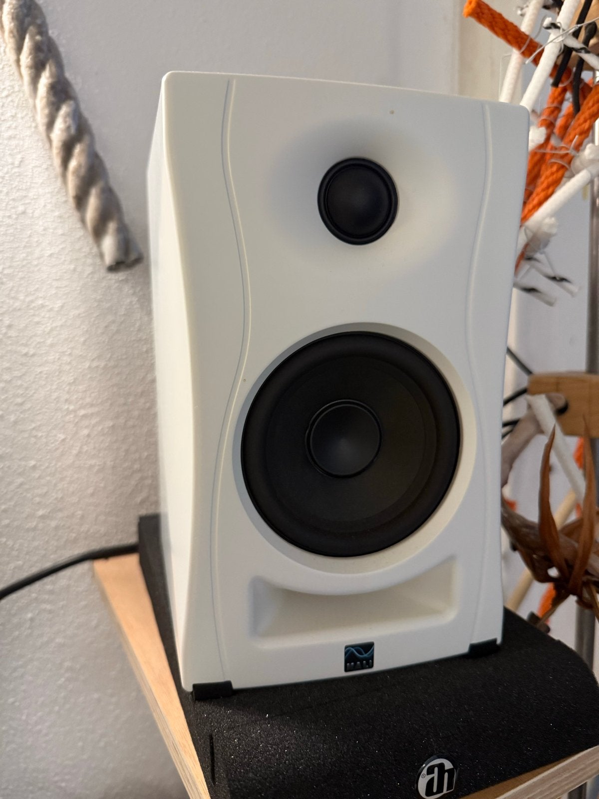 Kali Audio LP-UNF-W Studio Monitor Set - Wit, Audio, Tv en Foto, Luidsprekers, Overige merken, Studiomonitor, Ophalen of Verzenden