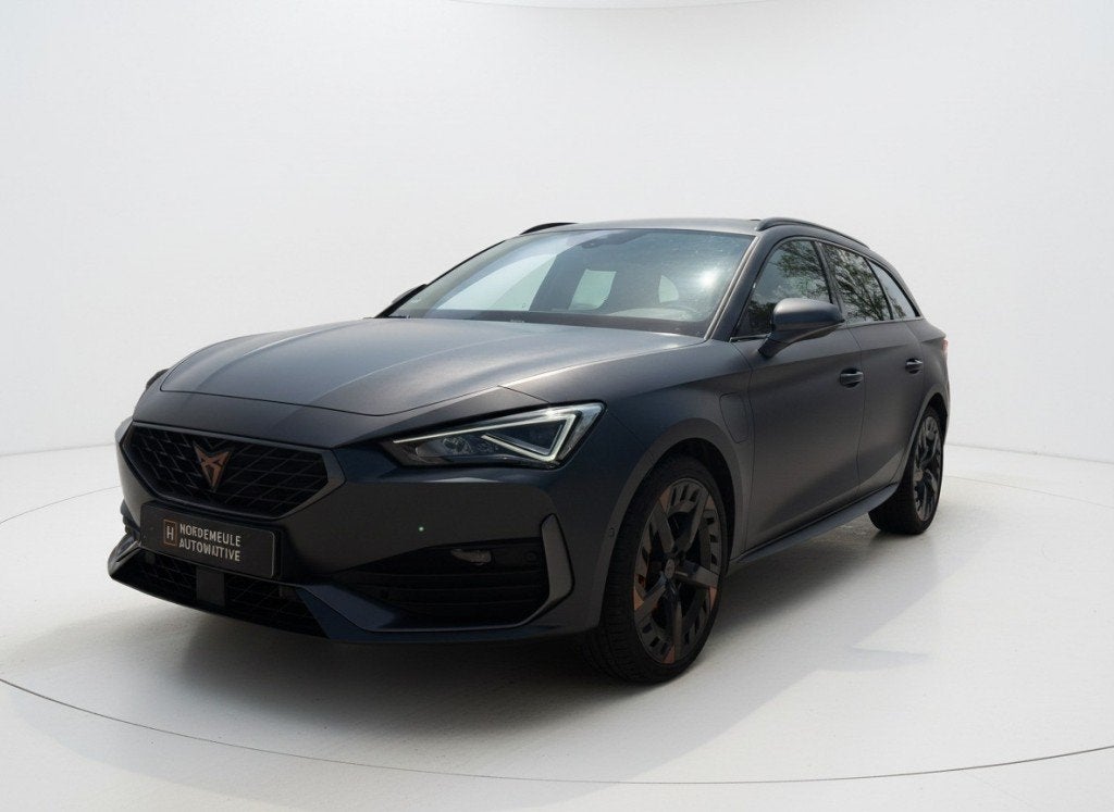 Cupra LEON SPORTSTOURER 1.4 E-HYB  VZ COPPER EDITION. ACC, M, Auto's, Cupra, Gebruikt, 4 cilinders, Leon, Hybride Elektrisch/Benzine