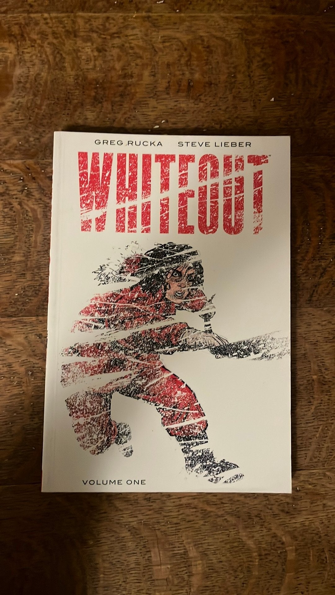 Whiteout Rucka Lieber, Boeken, Eén comic, Ophalen of Verzenden, Zo goed als nieuw, Amerika