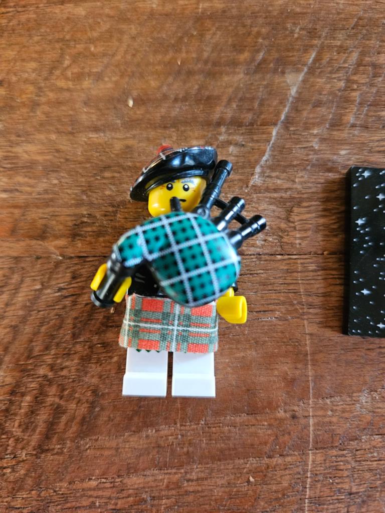 Lego Bagpiper, Ophalen of Verzenden, Zo goed als nieuw