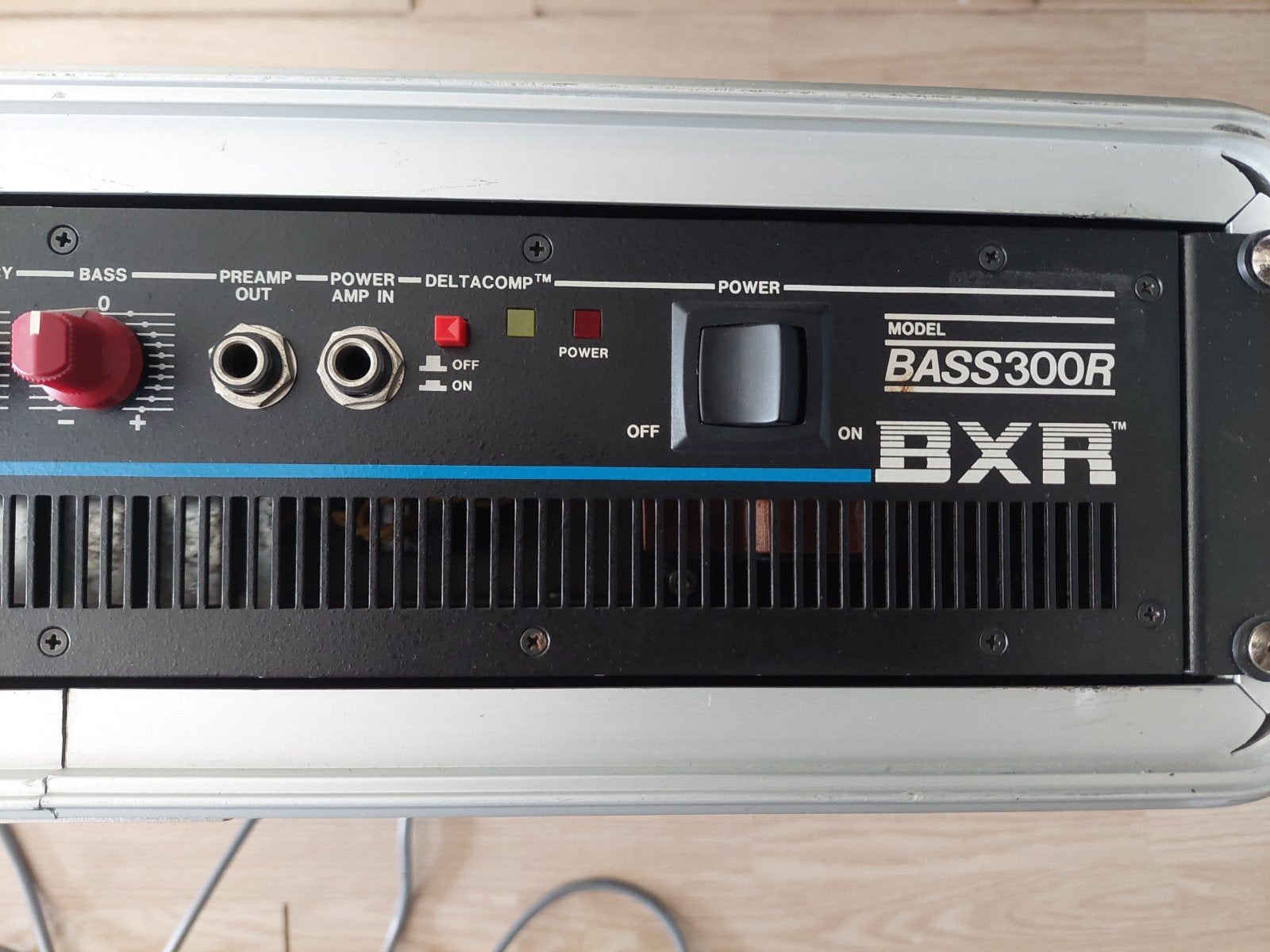 Fender BXR Bass 300R, Muziek en Instrumenten, Ophalen, Gebruikt, 100 watt of meer