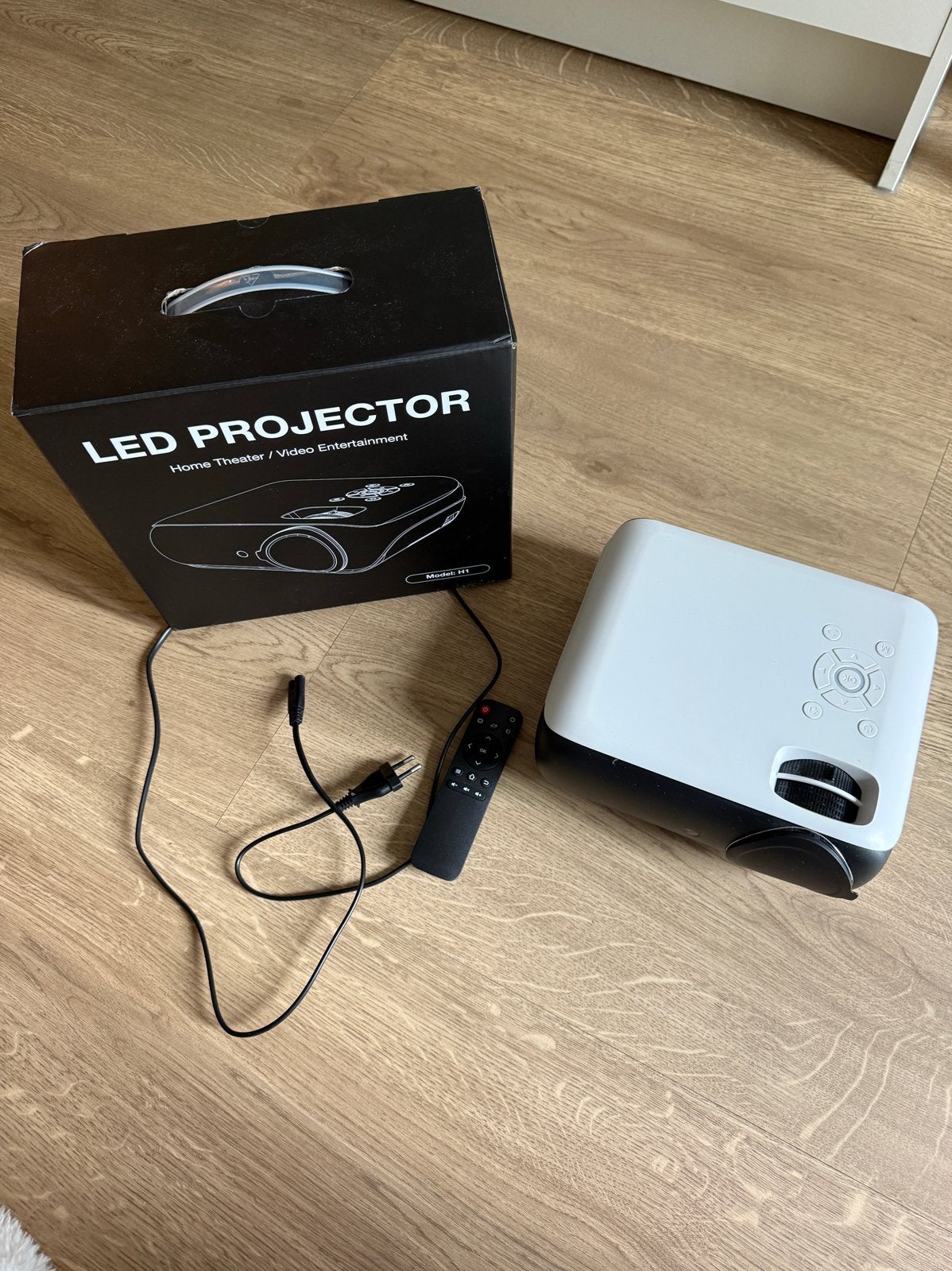 HAPPRUN Mini LED Projector H1 - Full HD 1080P, 4K ondersteun, Ophalen of Verzenden, Zo goed als nieuw, LED, Full HD (1080)