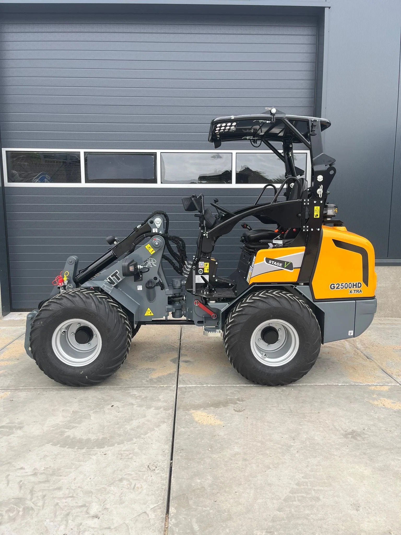 Giant G2500 HD X-TRA (bj 2026), Wiellader of Shovel