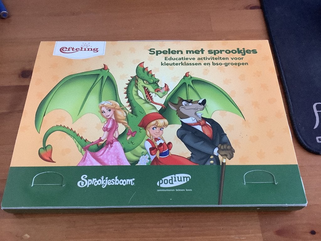 Efteling Sprookjesboom, spelen met sprookjes. ZGAN, Ophalen of Verzenden, Zo goed als nieuw, Efteling, Sprookjes