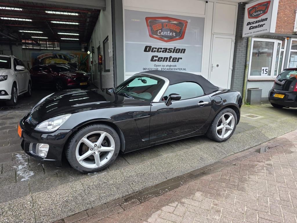 Opel GT 2.0 Turbo 2008 Zwart, Auto's, 1998 cc, Achterwielaandrijving, 264 pk, 4 cilinders