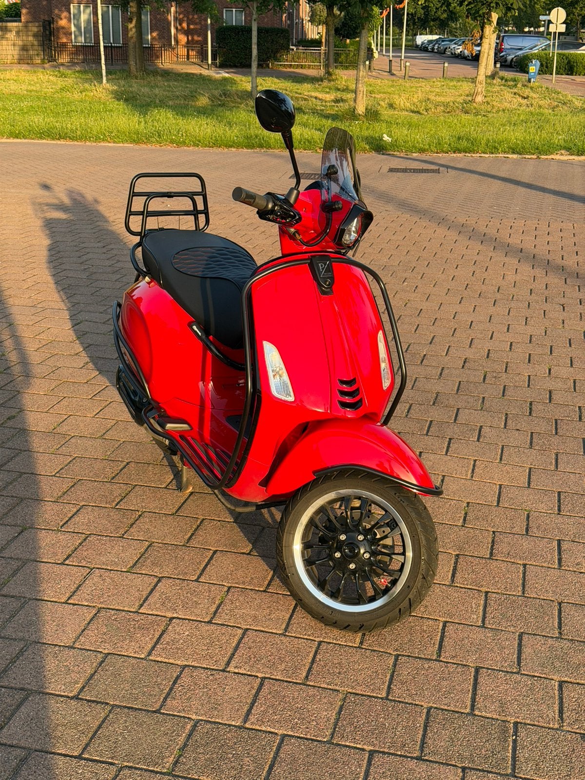 Vespa Piaggio Sprint E4, 4T, full option, oa black pack!, Ophalen, Overige modellen, Maximaal 45 km/u, Zo goed als nieuw