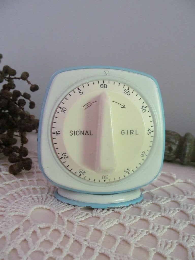 Vintage Kookwekker Signal Girl van Wehrle Urenfabrik, Ophalen of Verzenden