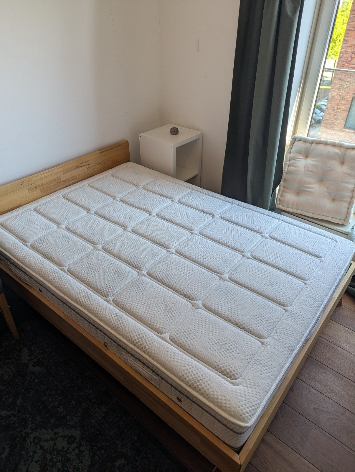 Premium Bed (Mattress/Frame/Slats) + Topper and Sheets, Ophalen, Tweepersoons