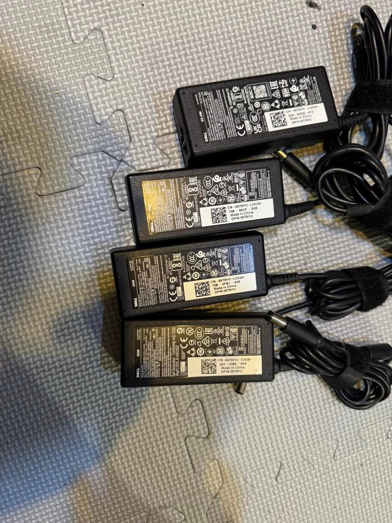 Dell opladers 65W partij 35 stuks, G, Ophalen of Verzenden, Zo goed als nieuw, I