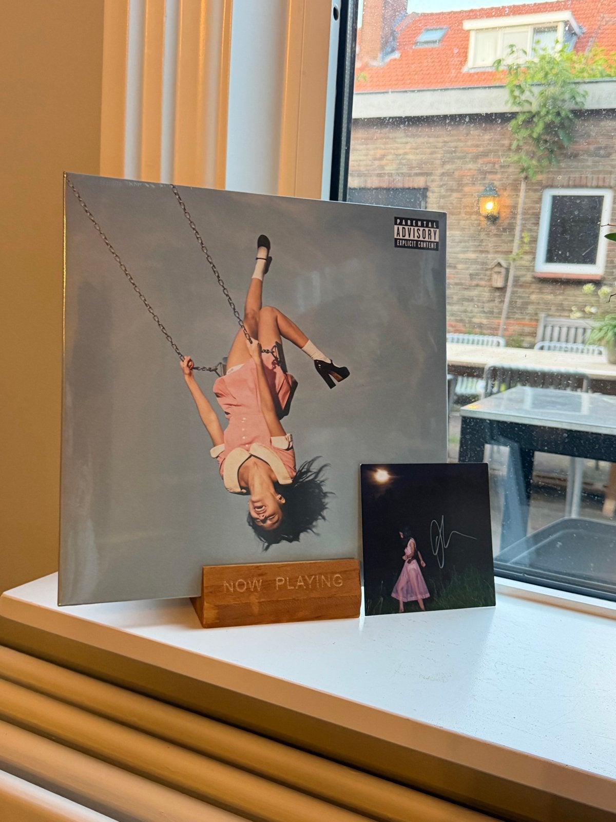Singed + poster Olivia Rodrigo vinyl "pretty sad" new, LP, Pop, Geseald, Ophalen of Verzenden