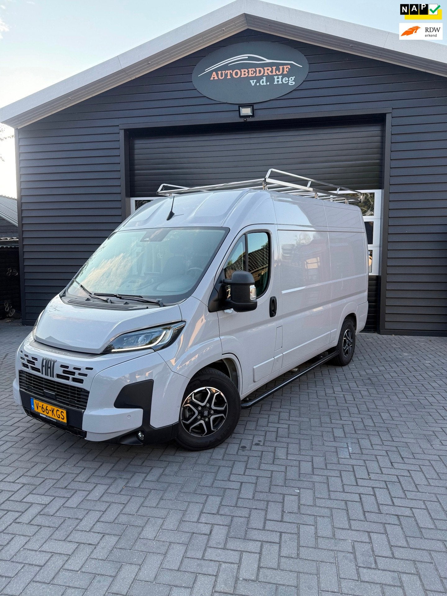 Fiat Ducato 2.2 MultiJet 180 S&S L2H2 3.5t Heavy, Stof, Gebruikt, 4 cilinders, Bedrijf