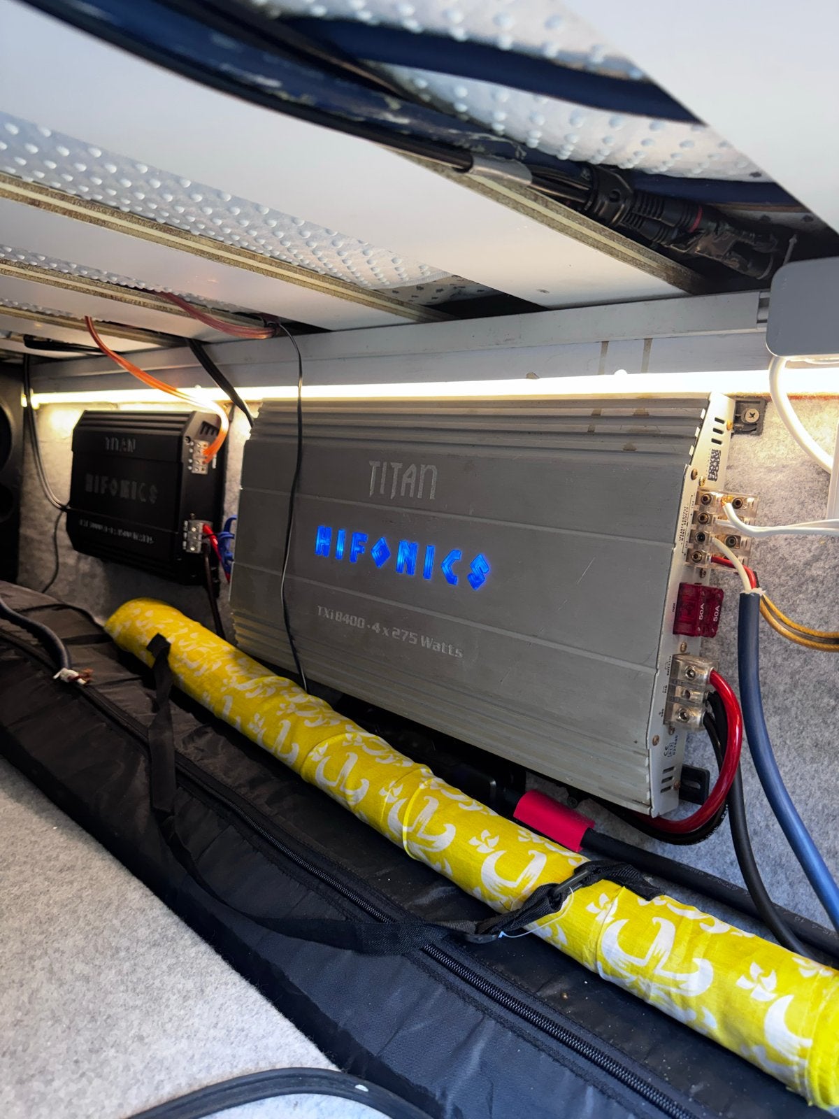 Hifonics Titan TXI8400 4x275 Watt versterker, Overige merken, Ophalen of Verzenden, 120 watt of meer, Gebruikt