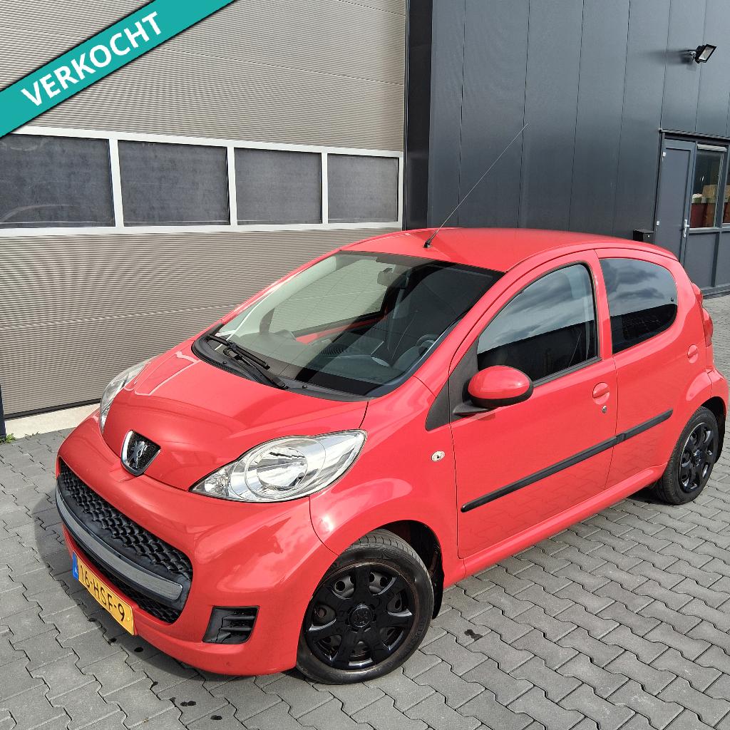 Peugeot 107/5DR/2009/ANDROID/AIRCO/GROTE BEURT & NW APK, Auto's, Voorwielaandrijving, Stof, Zwart, 4 stoelen