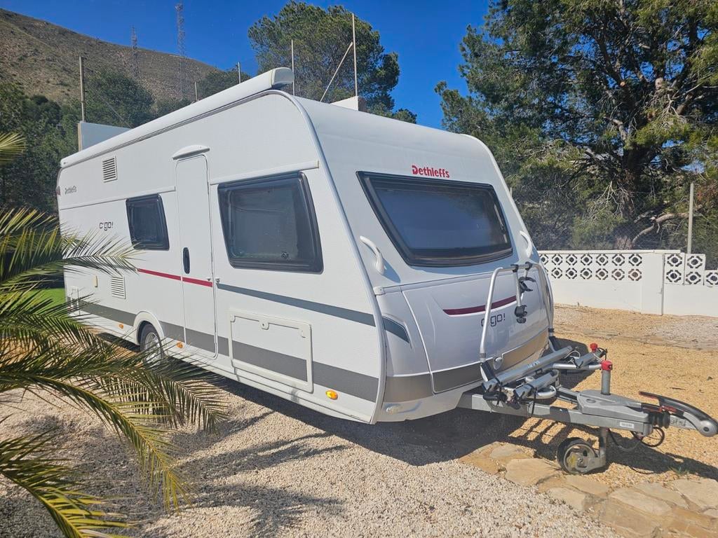 Nette Dethleffs c'go 535 (2016) luifel/mover/airco/stapelbed, Caravans en Kamperen, Caravans, Treinzit, Particulier, Luifel, Vast bed