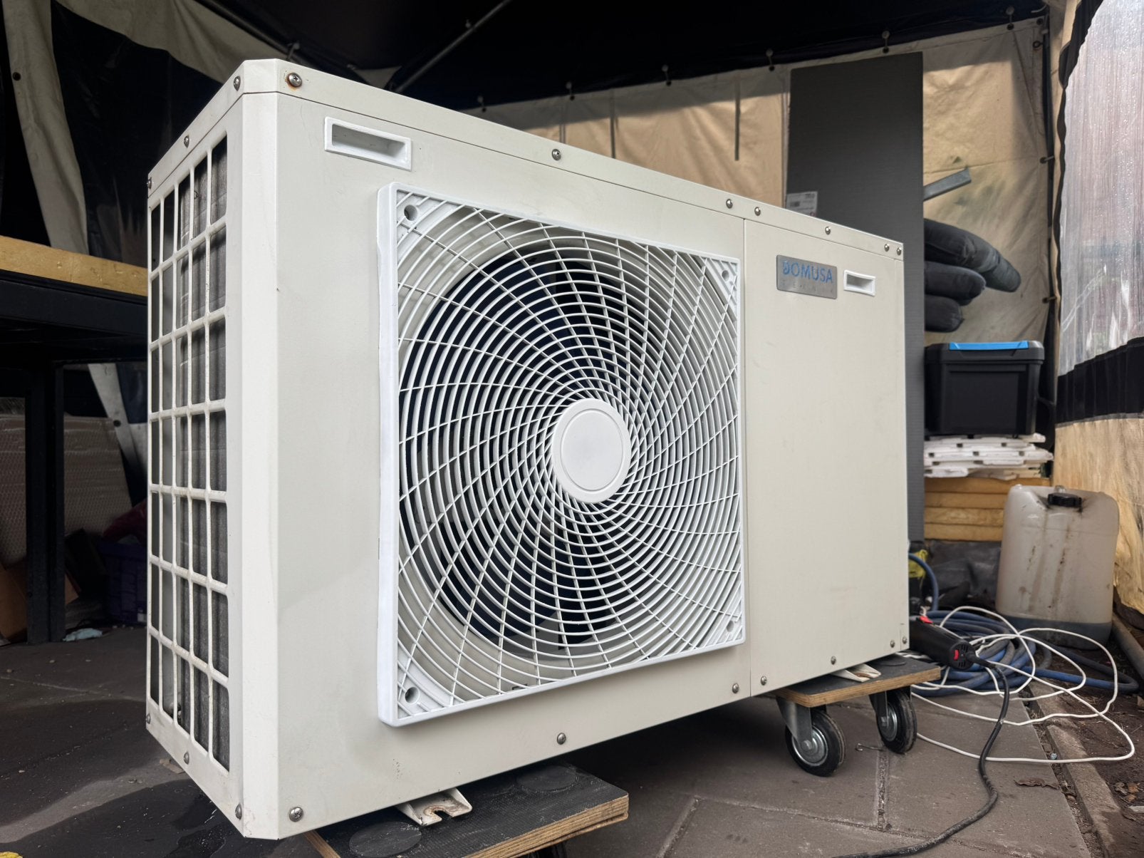 Domusa Dual Clima 9R Warmtepomp incl hybride W50 binnen unit, Doe-het-zelf en Verbouw, Verwarming en Radiatoren, Gebruikt, Overige typen