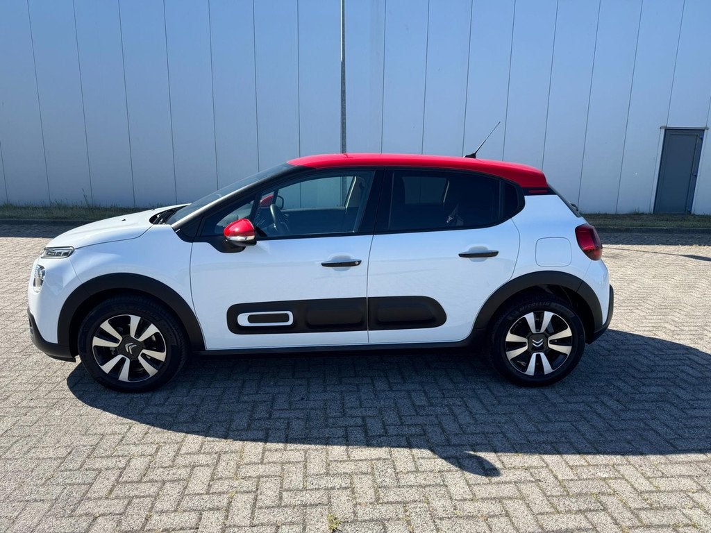 Citroen C3 1.2 PureTech Feel Edition , Two Colors, Voorwielaandrijving, 83 pk, 450 kg, Euro 6