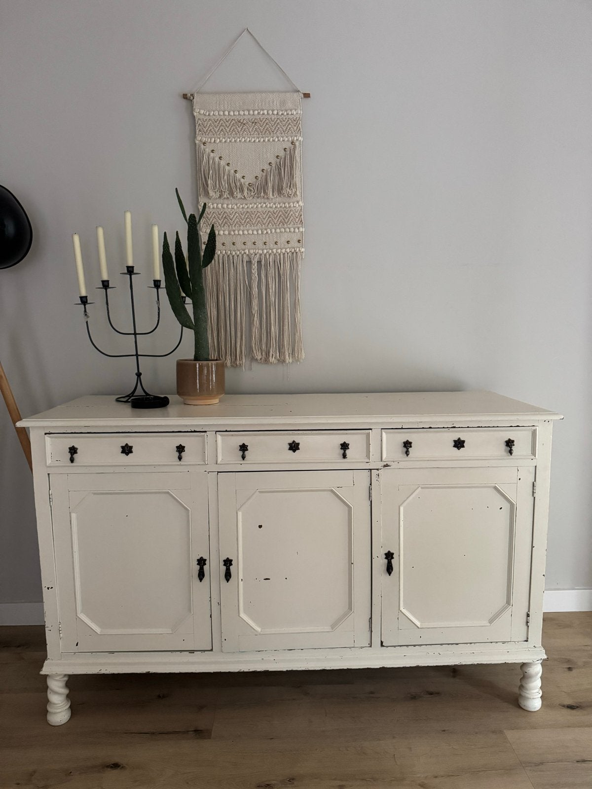 MOET WEG! Vintage dressoir - Crème wit met brocante look, Ophalen