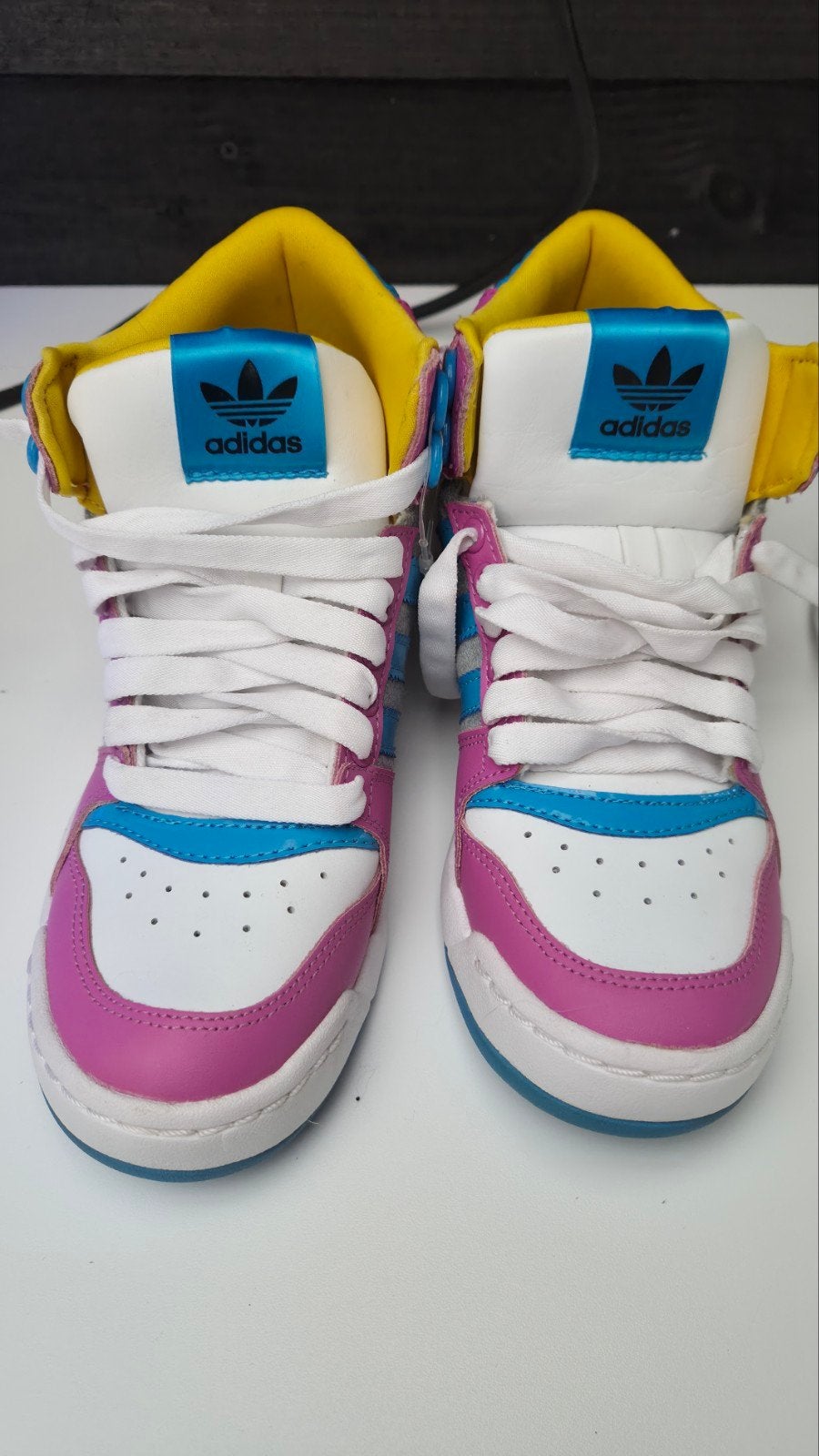 zgan Vintage collectors item Midiru Court Mid 2.0 W, Adidas, Ophalen of Verzenden, Sneakers of Gympen, Roze