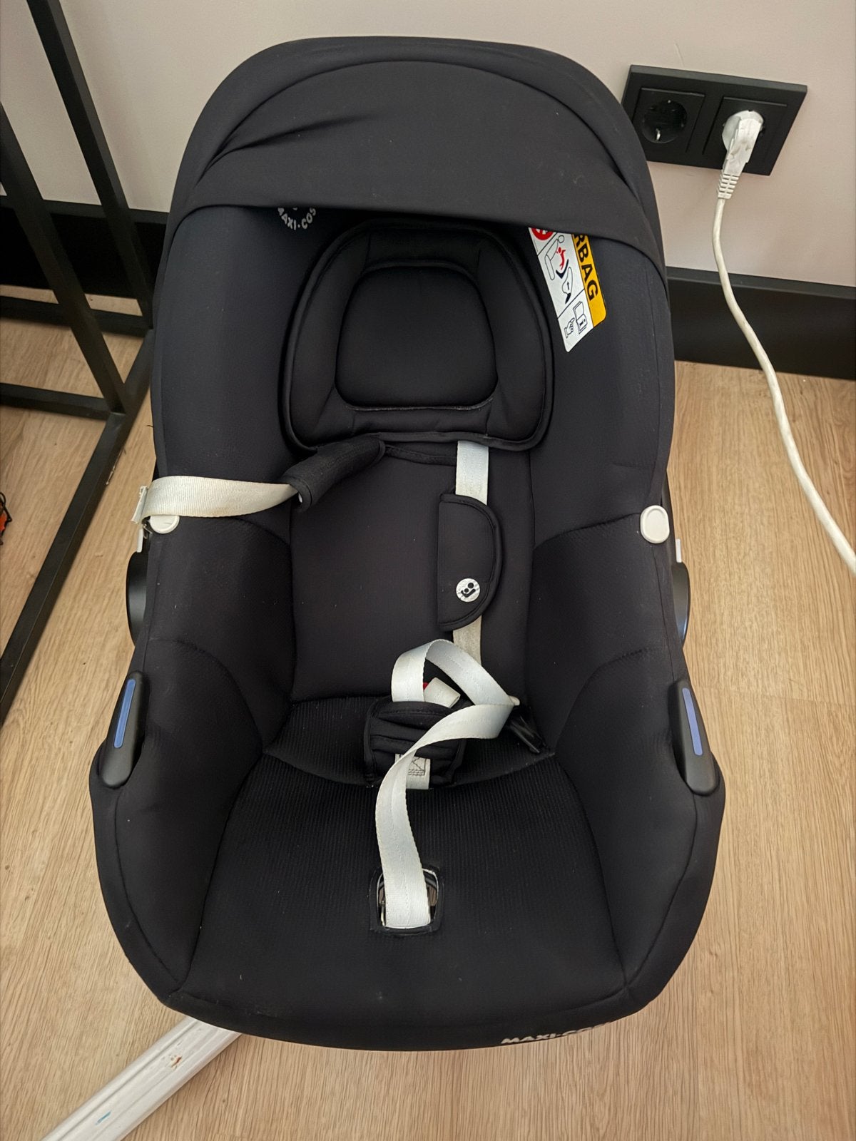Maxi-Cosi met werkende Isofix-adapter, Ophalen, Gebruikt, Isofix, 0 t/m 13 kg