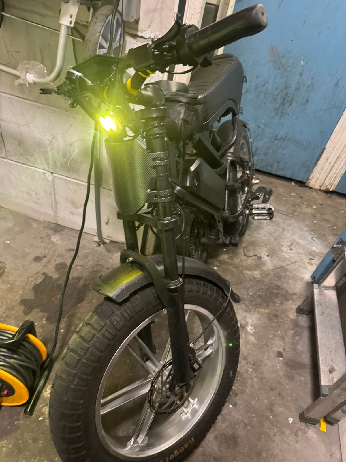 V20 te koop, Gebruikt, Overige modellen, 7 versnellingen, Ophalen of Verzenden