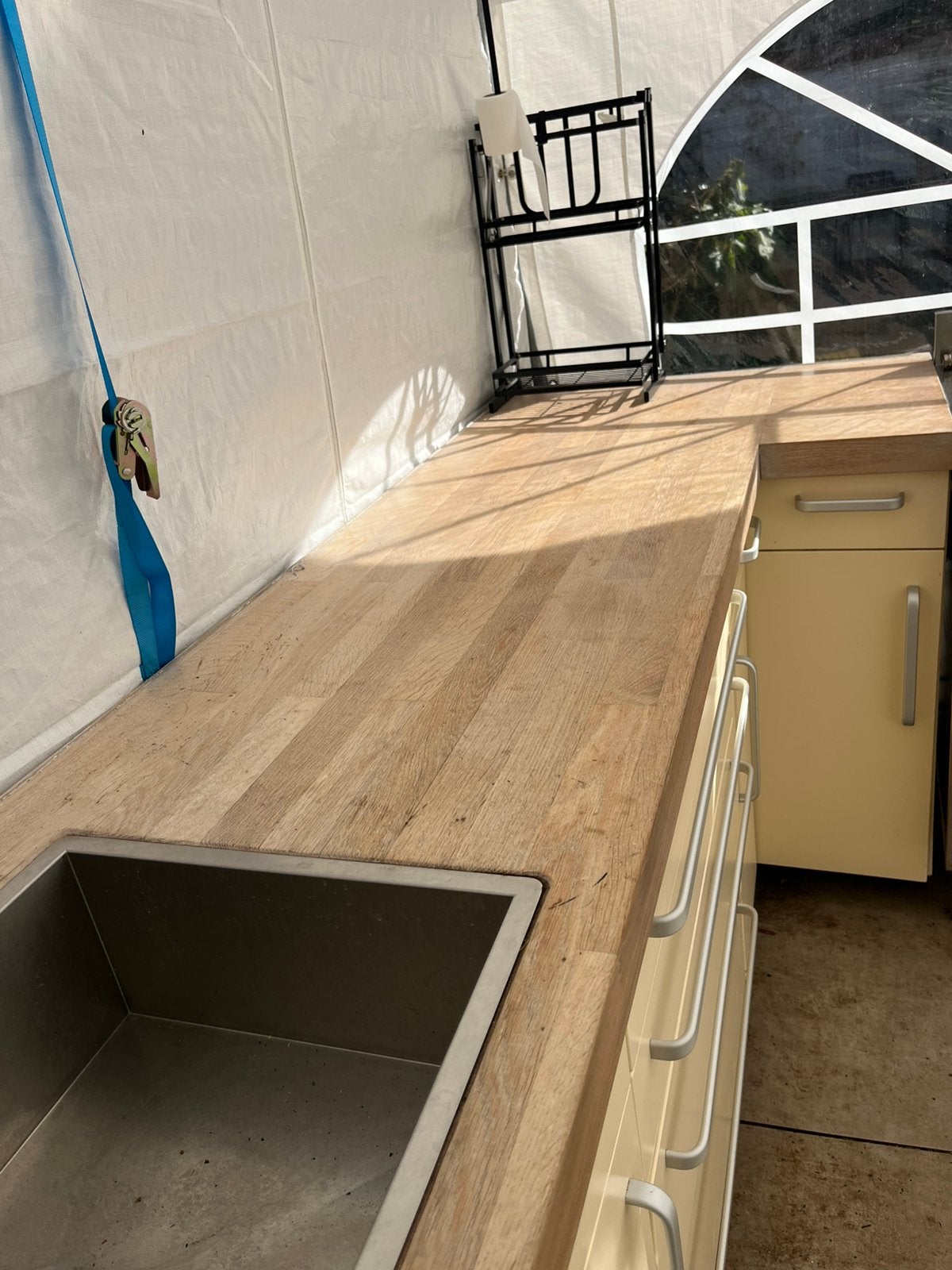 Gratis Mobalpa keuken in creme en whitewash, Ophalen, Gebruikt, Wit, Enkelwandige keuken