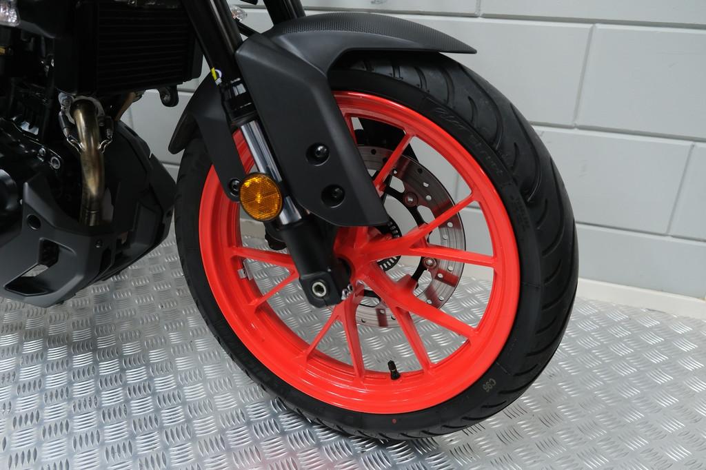 Yamaha MT-125 ABS TOUR (bj 2019), LED Verlichting, Klantenservice@yamaha-motor.nl, Naked bike, Yamaha Motor Europe N.V.