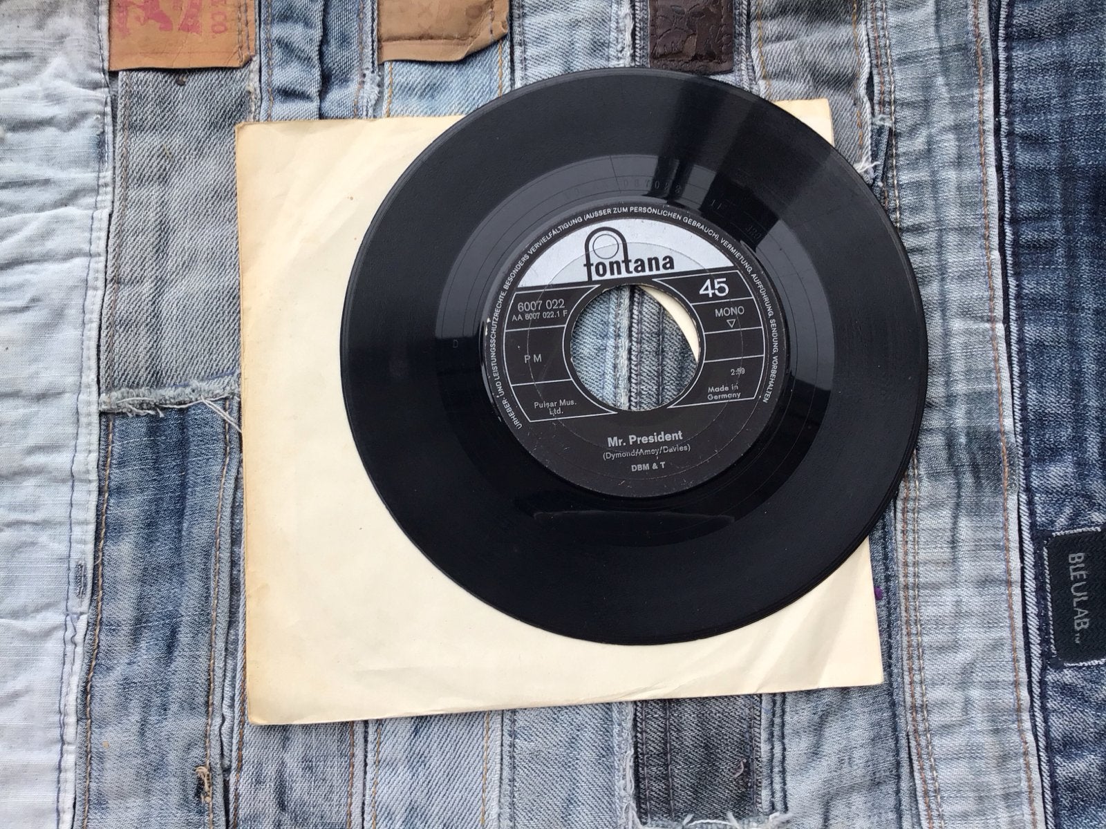 Fontana 45 RPM single "Mr. President" (Dymond/Meery/Davies), Gebruikt, 7 inch, Ophalen of Verzenden, Pop