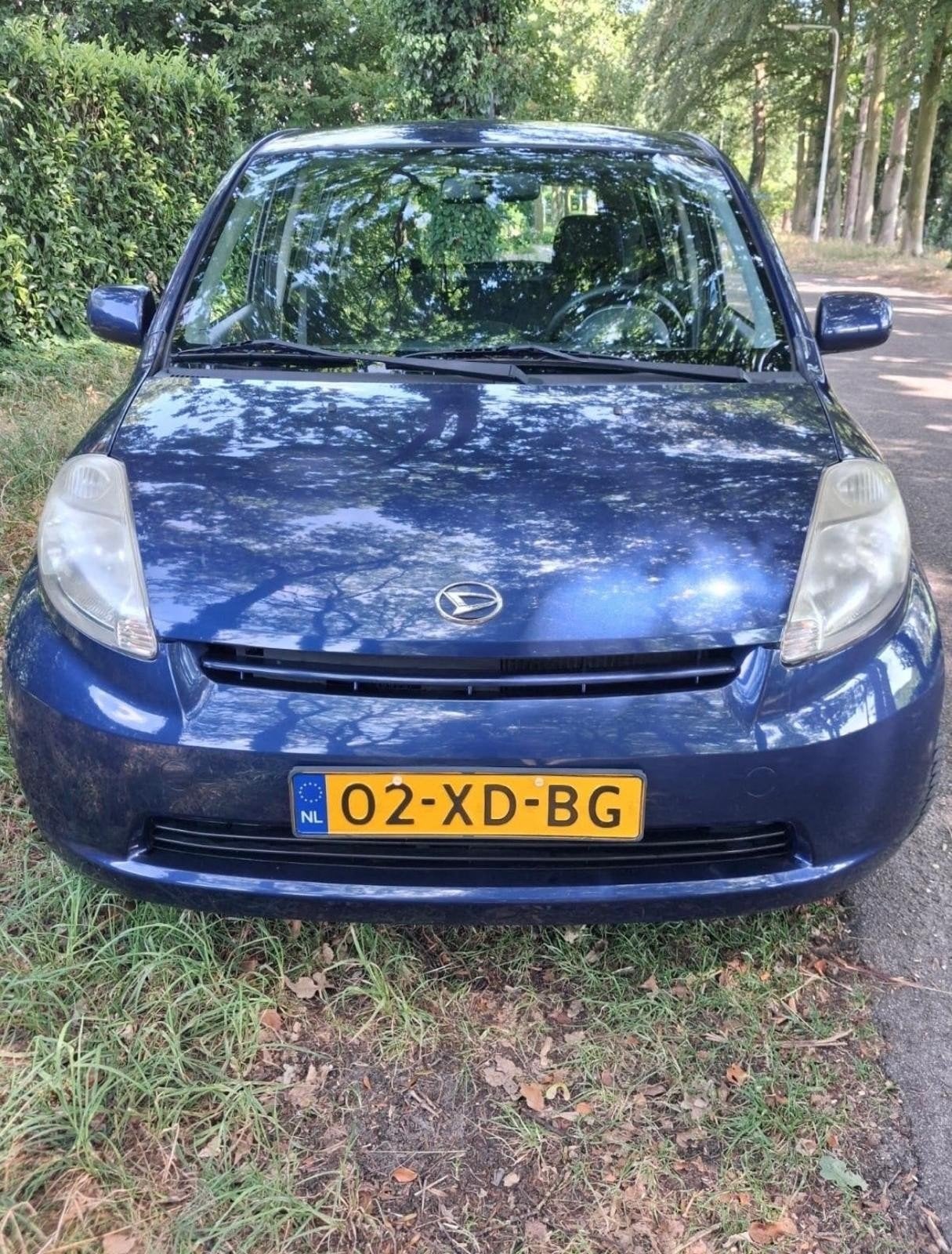 Daihatsu Sirion 2007 Automaat  lage km stand, Auto's, Dealer onderhouden, Stof, 4 cilinders, Blauw