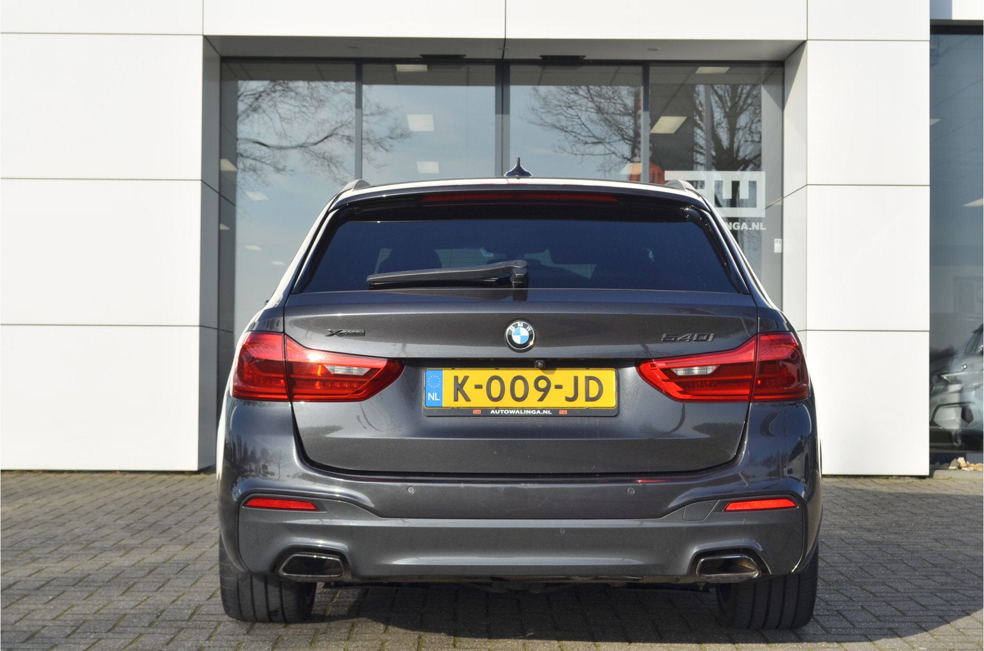 BMW 5 Serie Touring 540i xDrive M pak | Pano | Stoelventilat, Gebruikt, Euro 6, 2000 kg, 340 pk