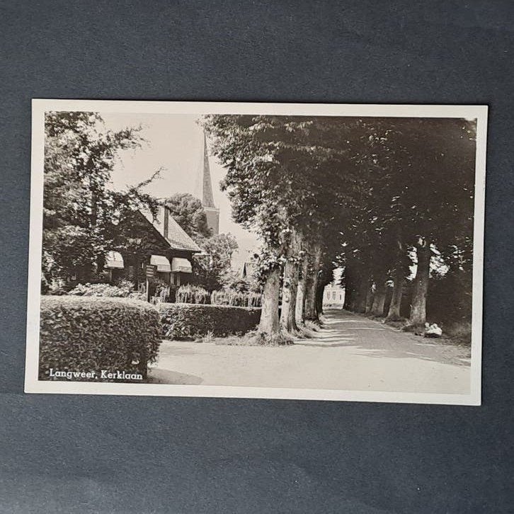 Langweer Friesland Zicht op de Kerklaan, Ophalen of Verzenden, Ongelopen, Friesland