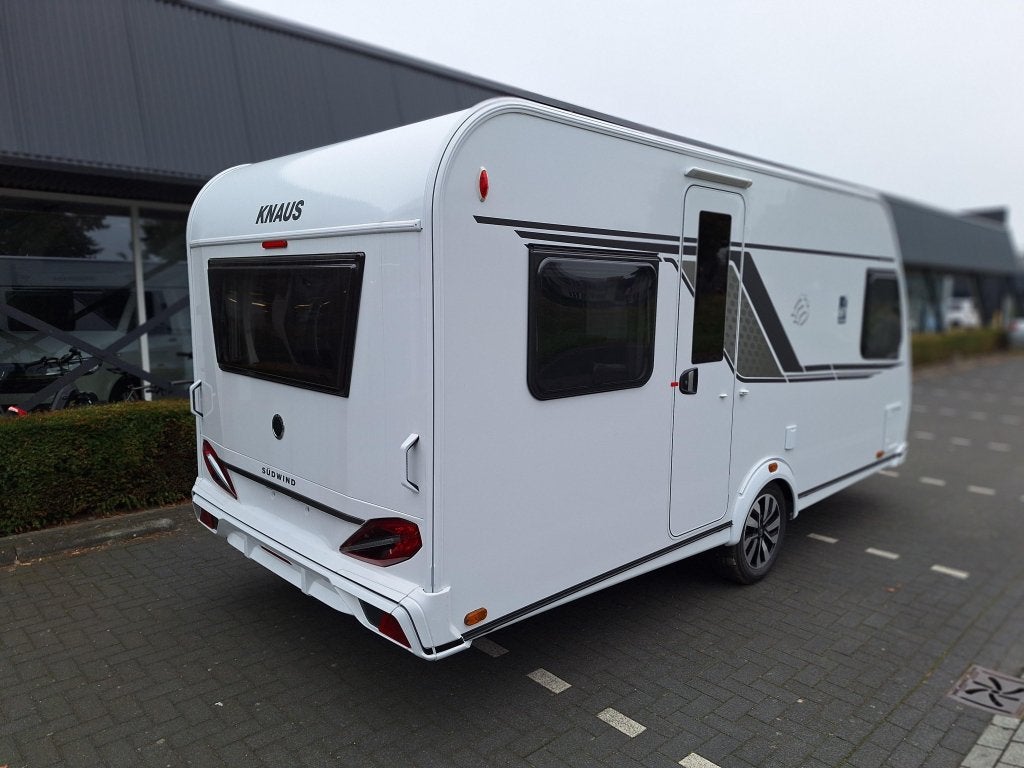 Knaus Sudwind 60 Years 450 FU VINKEN VOORRAAD VOORDEEL, Rondzit, Bedrijf, 4 tot 5 meter, Schokbreker