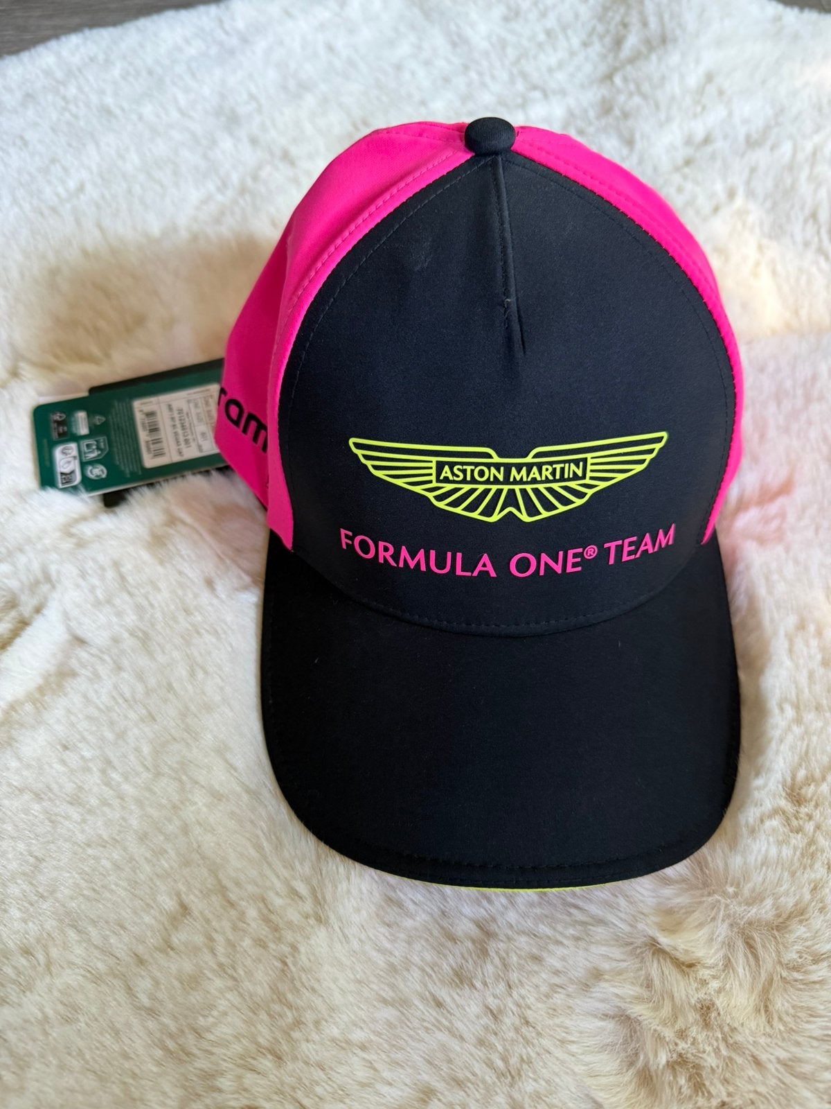 Aston Martin Vegas pet, Kleding | Heren, Ophalen, Nieuw, One size fits all, Pet