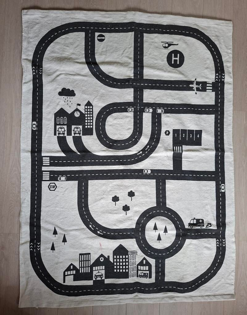 Vloerkleed H&M met wegenprint - Speelkleed, Gebruikt, Vierkant, Ophalen of Verzenden, Speels, Kinderkamer