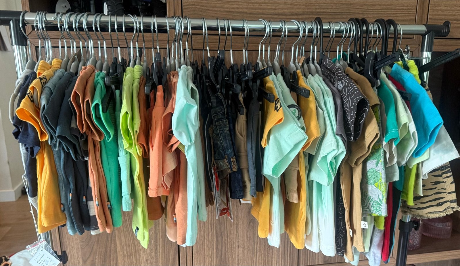 Partij 69 STUKS NIEUWE MERKKINDERKLEDING – MAAT 44 T/M 98, Ophalen of Verzenden, Nieuw