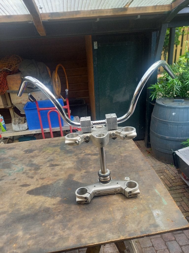 moto guzzi stuur stroppen 22mm met calli stuur en t stuk 45, Ophalen of Verzenden, Gebruikt
