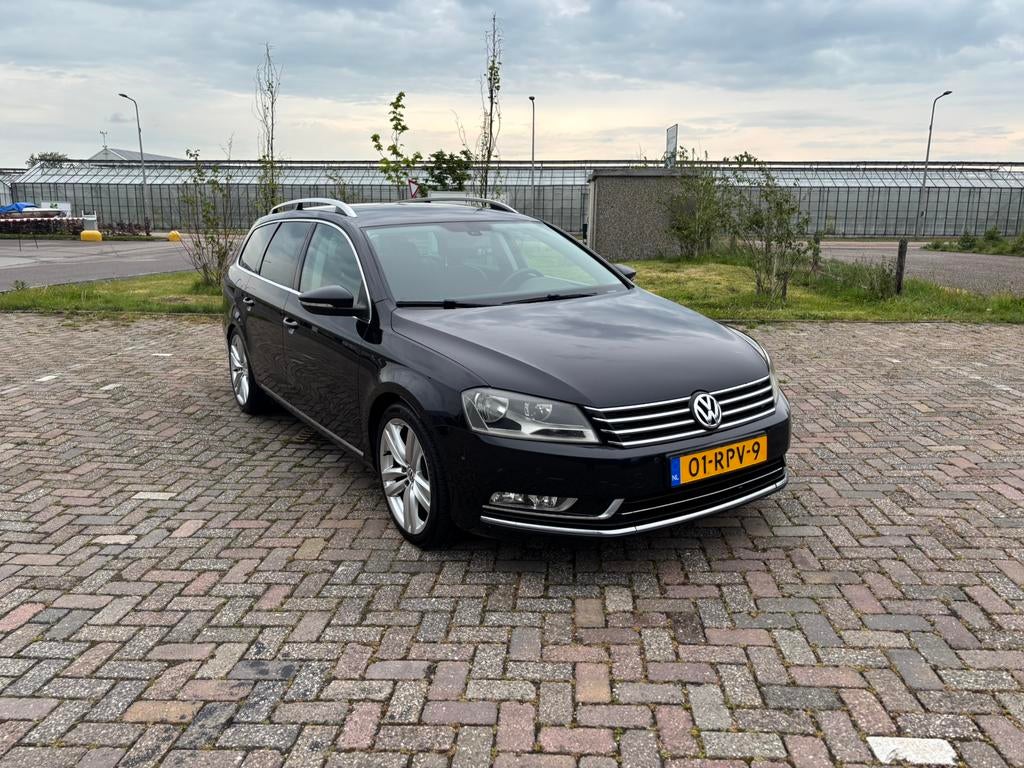 Volkswagen Passat 1.8 TSI 118KW Variant 2012 Zwart, Auto's, Voorwielaandrijving, 4 cilinders, 160 pk, Zwart