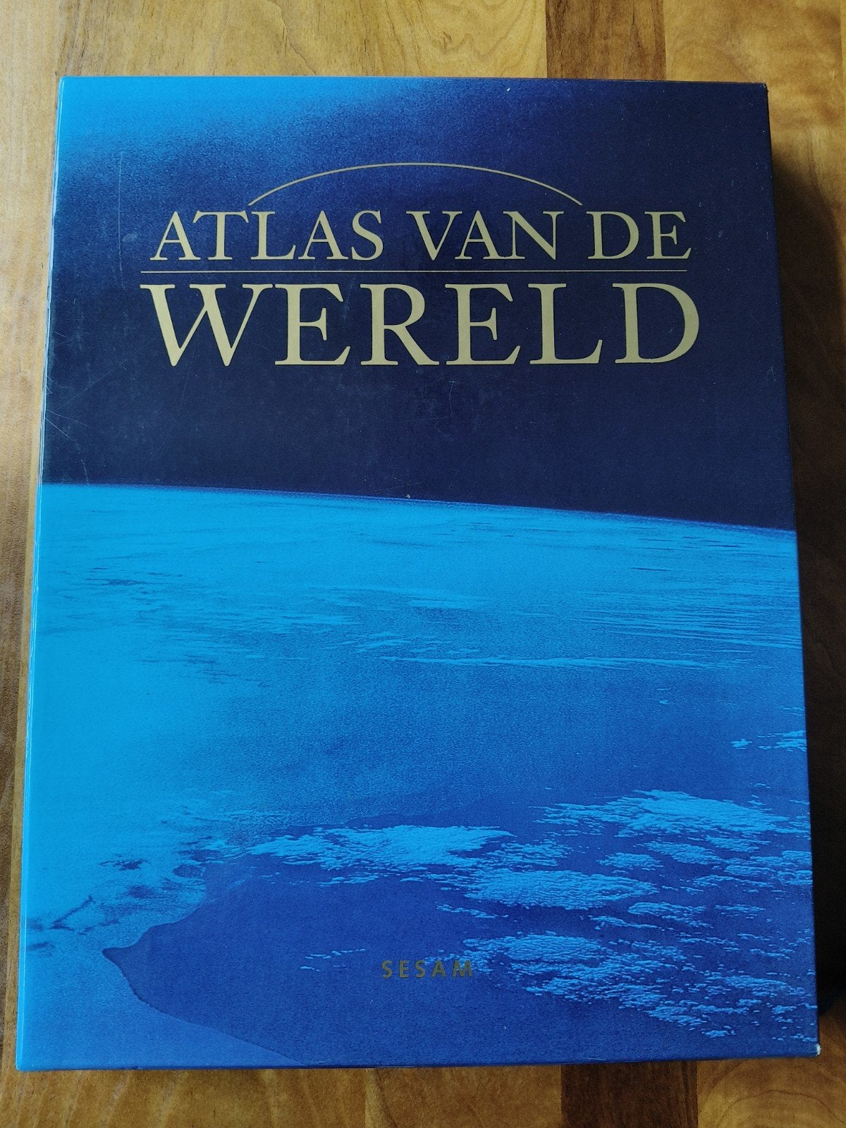 Atlas van de Wereld - Sesam uitgeverij, Ophalen of Verzenden
