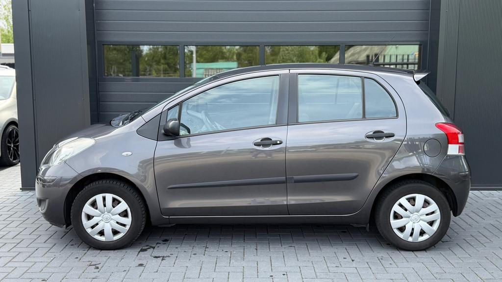 Toyota Yaris 1.0 VVTi Acces Airco|NAP|Trekhaak, Voorwielaandrijving, Euro 5, 750 kg, Bedrijf