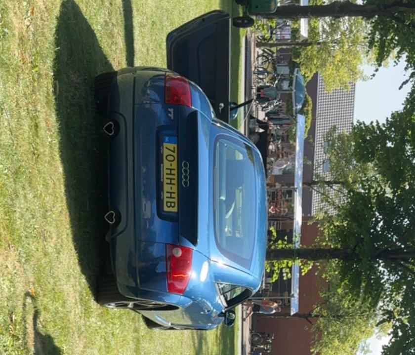 Audi TT 1.8 T Coupe 132KW 2000 Blauw, Auto's, Voorwielaandrijving, TT, 4 cilinders, Bedrijf