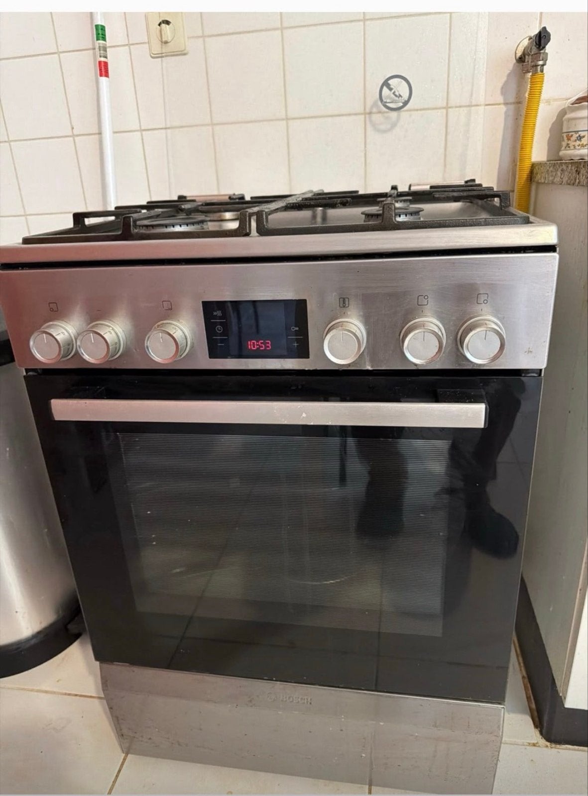 Bosch gasfornuis met oven, Witgoed en Apparatuur, Gebruikt, 60 cm of meer, Gas, Vrijstaand