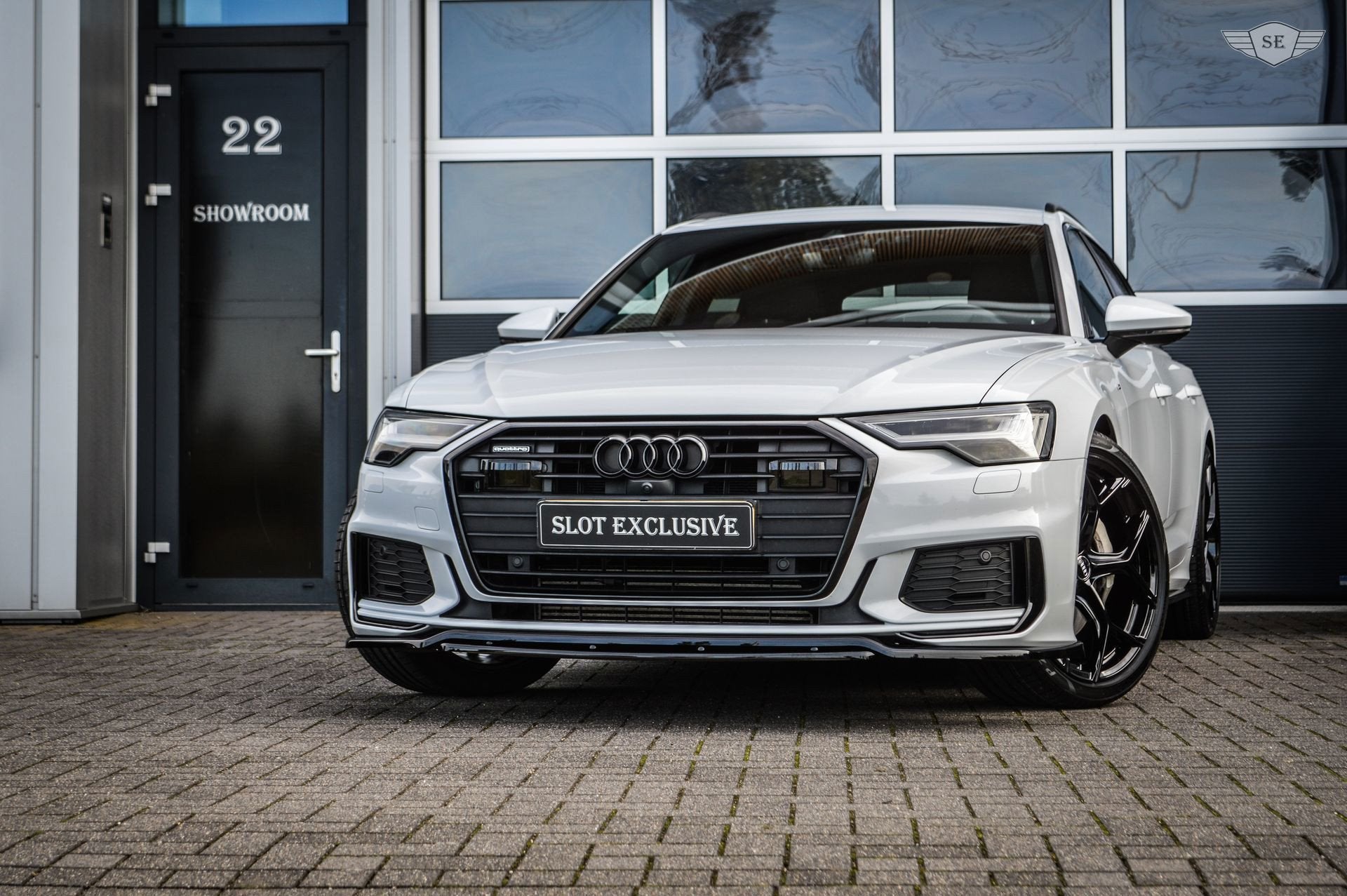 Audi A6 Avant 50 TFSIe|QUATTRO|S-EDITION|360|B&O|HEADUP|MATR, Automaat, Dealer onderhouden, Gebruikt, 4 cilinders