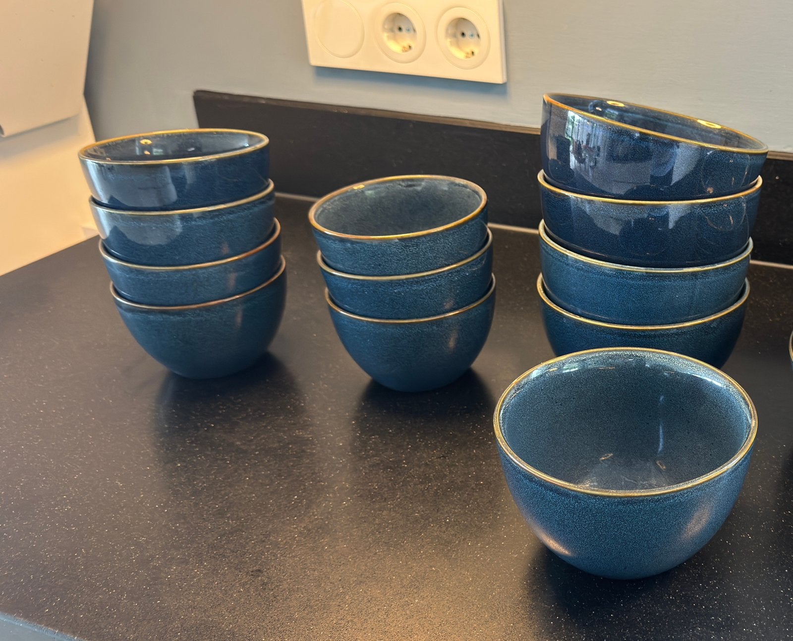 Donkerblauwe kommen kleurt exact bij het Hema Porto servies, Huis en Inrichting, Gebruikt, Overige merken, Ophalen of Verzenden
